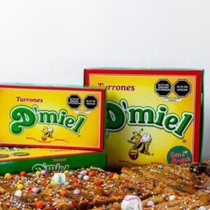 Turrones D'miel: cajas y turrones con grageas